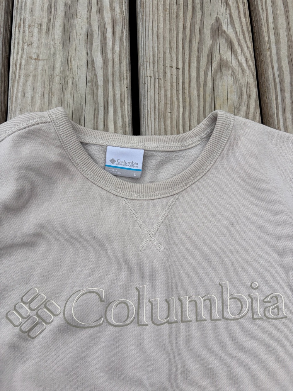 Columbia Womens Pullover Beige Sweatshirt Size Large Pullover Logo Long Sleeve - Picture 2 of 10